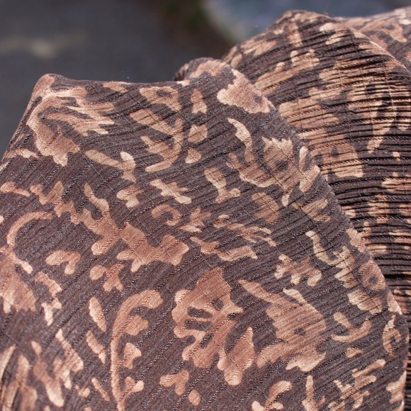 Vintage Jones New York 100% Silk Long Sleeve Brown Patterned Blouse - Picture 15 of 16